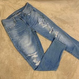 American Eagle Super Stretch Ripped Jegging